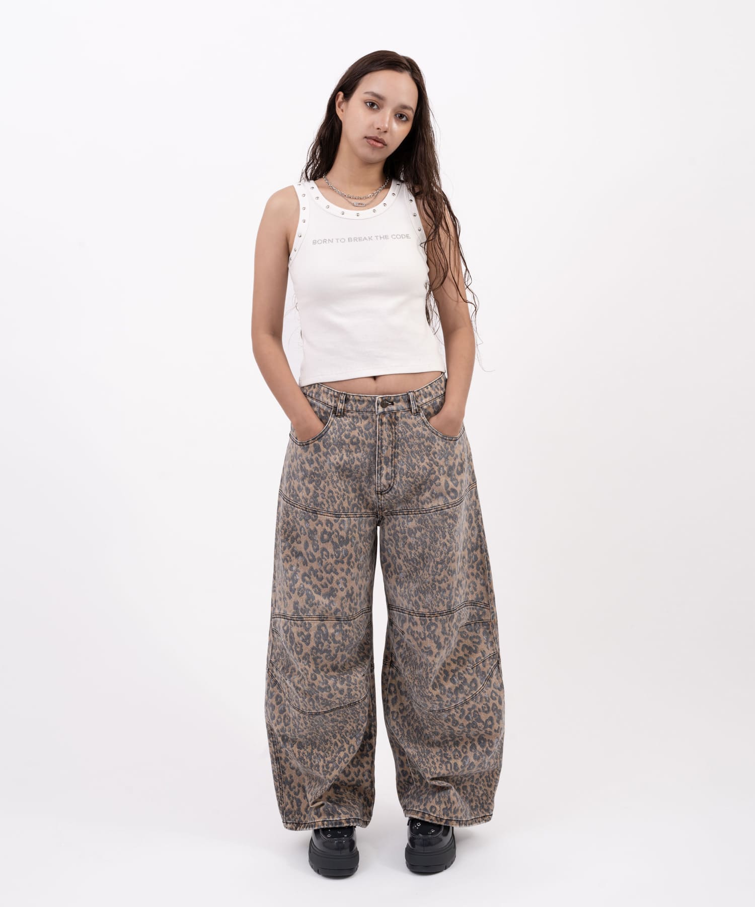 atmos pink Leopard Curve Pants BROWNの画像