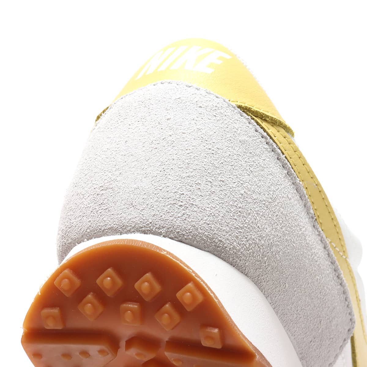 NIKE W DBREAK SUMMIT WHITE/SATURN GOLD-GREY FOG 21HO-Iの画像