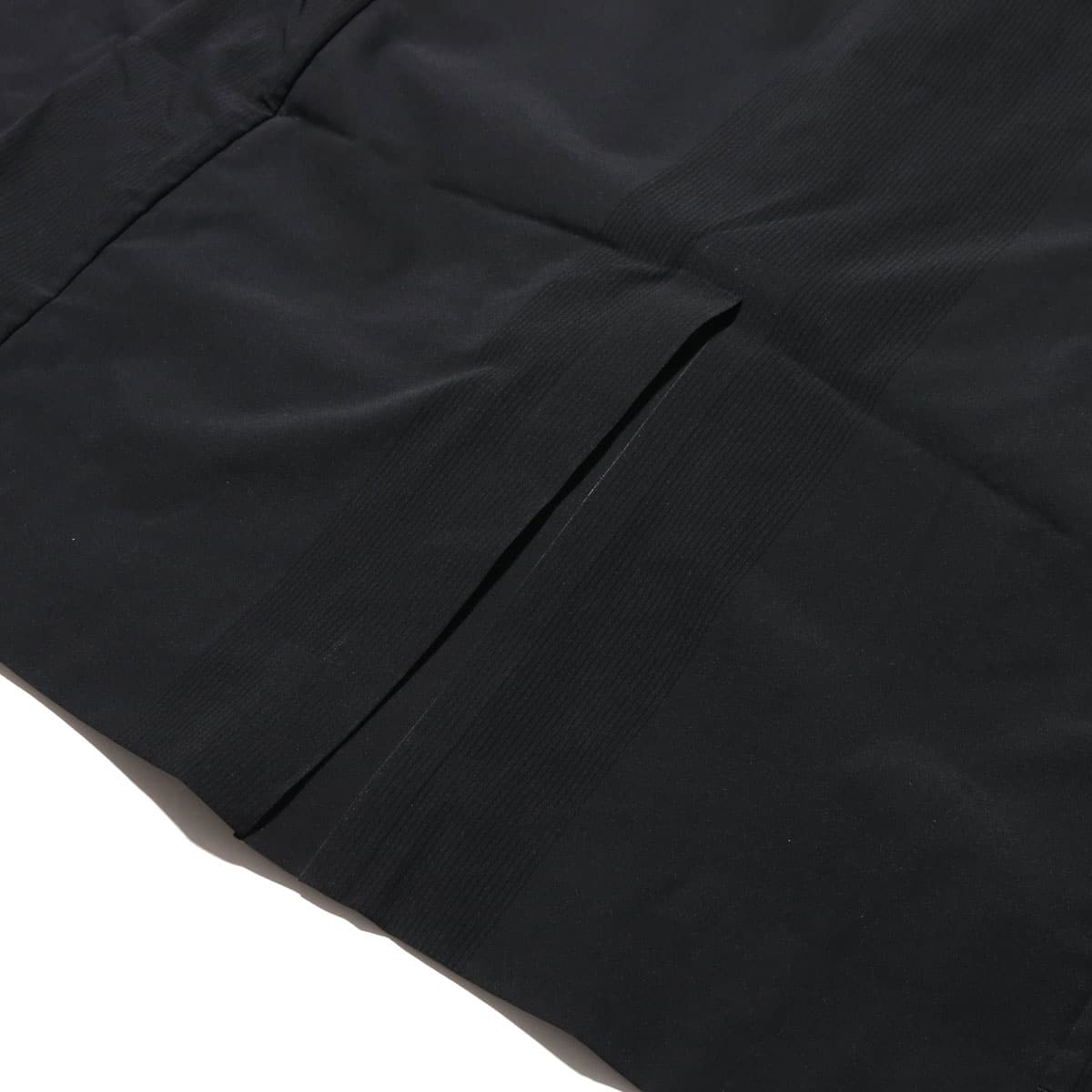 DESCENTE ALLTERRAIN SCHEMATECH AIR STRETCH COAT BLACK