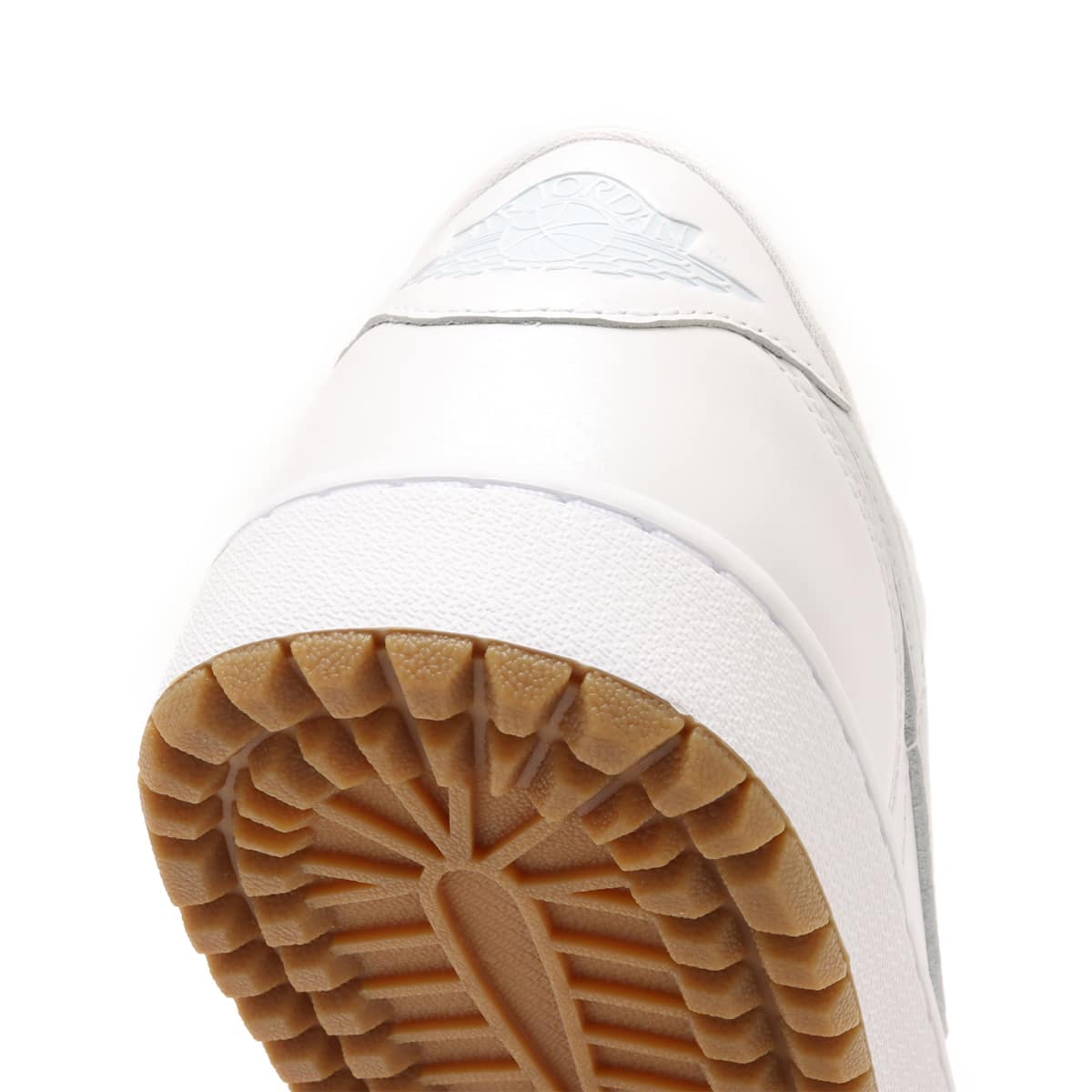 JORDAN BRAND AIR JORDAN 1 LOW G WHITE/PURE PLATINUM-GUM MED BROWNの画像
