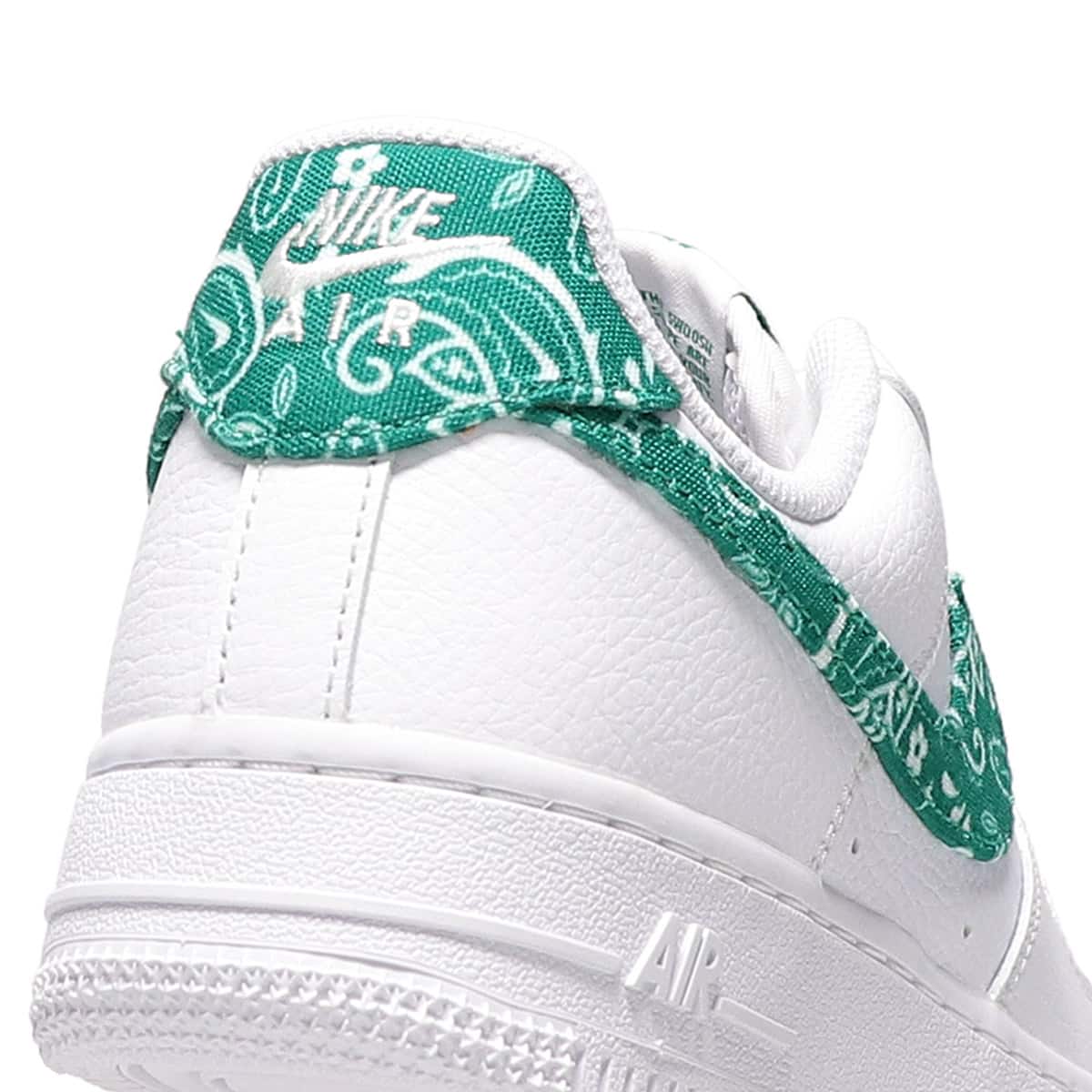 NIKE W AIR FORCE 1 '07 ESS WHITE/MALACHITE-WHITE-WHITE 22SP-Iの画像