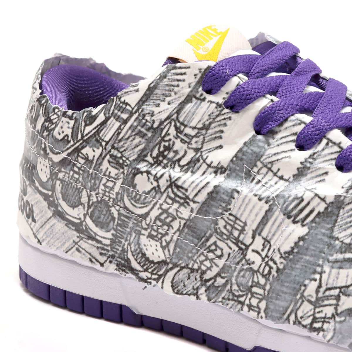 NIKE W DUNK LOW SE WHITE/VARSITY PURPLE-VARSITY MAIZE-BLACK 21SU-I