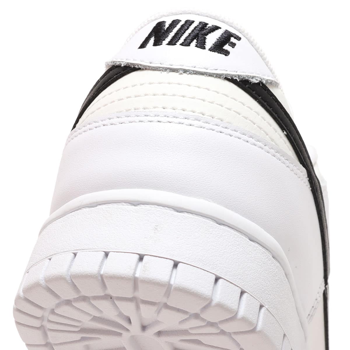 NIKE DUNK LOW RETRO WHITE/BLACK-SUMMIT WHITE 23HO-I