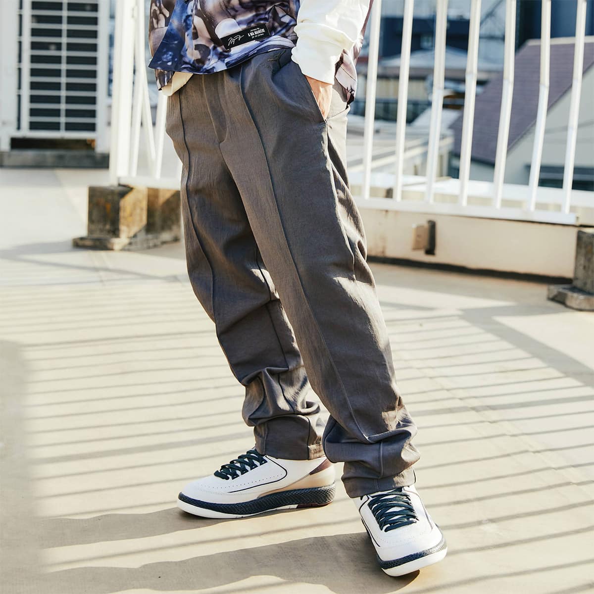 珍しい BRAND NIKE◇JORDAN AS TROUSER/S/ポリエステル/GRY/無地