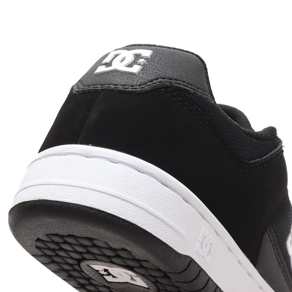 DC SHOES MANTECA 4 BLACK/WHITEの画像