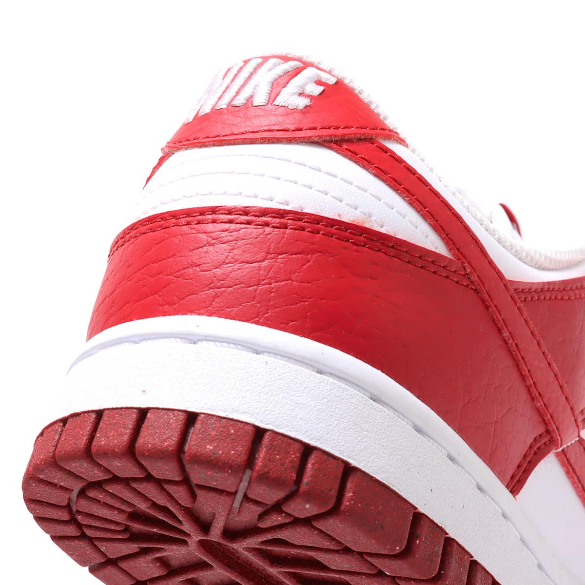 NIKE W DUNK LOW NEXT NATURE WHITE/GYM RED 22SP-I