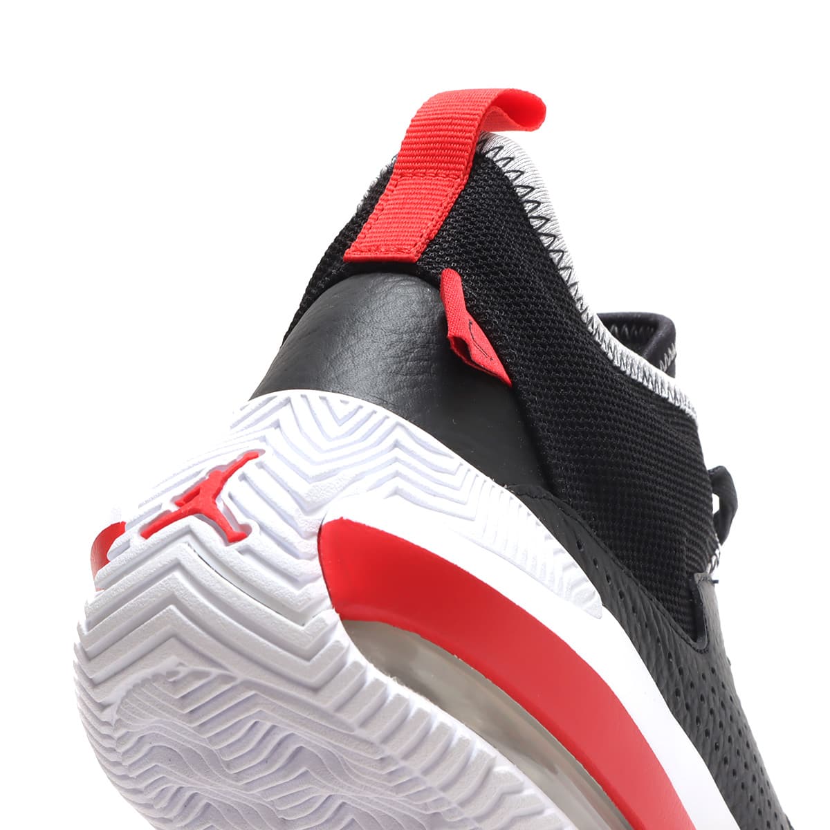 JORDAN BRAND JORDAN STAY LOYAL 2 BLACK/WHITE-UNIVERSITY RED-WOLF GREY 23FA-Iの画像