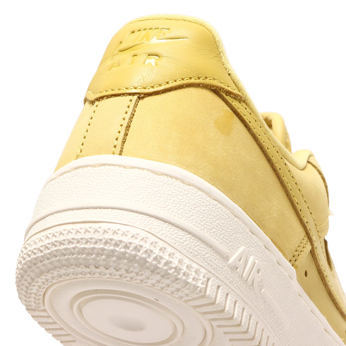 NIKE WMNS AIR FORCE 1 PRM MF SATURN GOLD/SAIL 23SP-I