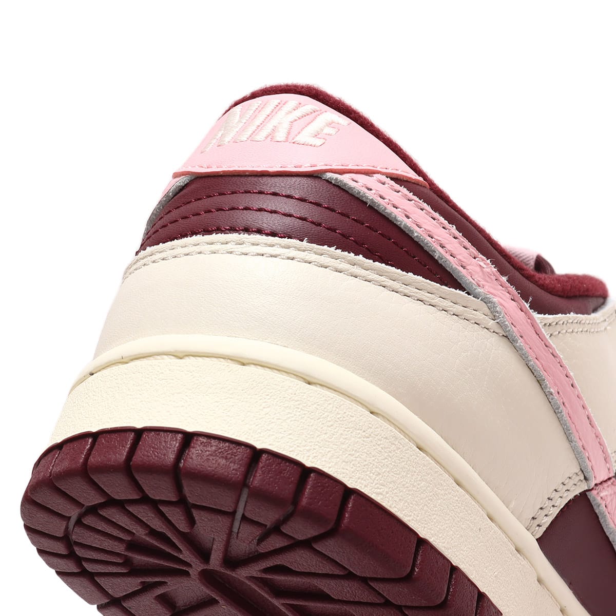 NIKE DUNK LOW RETRO PRM PALE IVORY/MED SOFT PINK-NIGHT MAROON 23SP-I