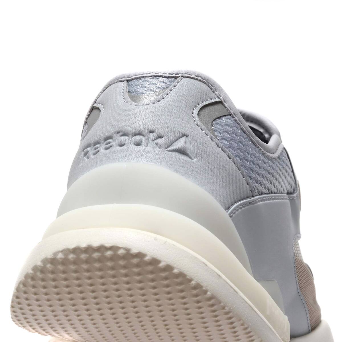 Reebok RUN R96 GRY/CHALK/SAND/GRY 19FW-Iの画像