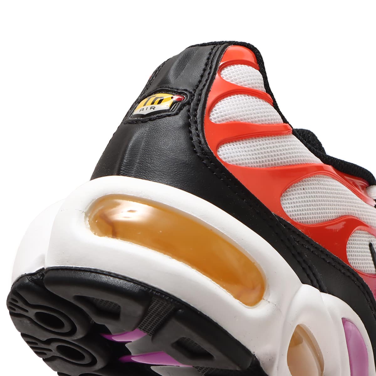 NIKE W AIR MAX PLUS WHITE/CITRON PULSE-BLACK-PICANTE RED 23SP-I