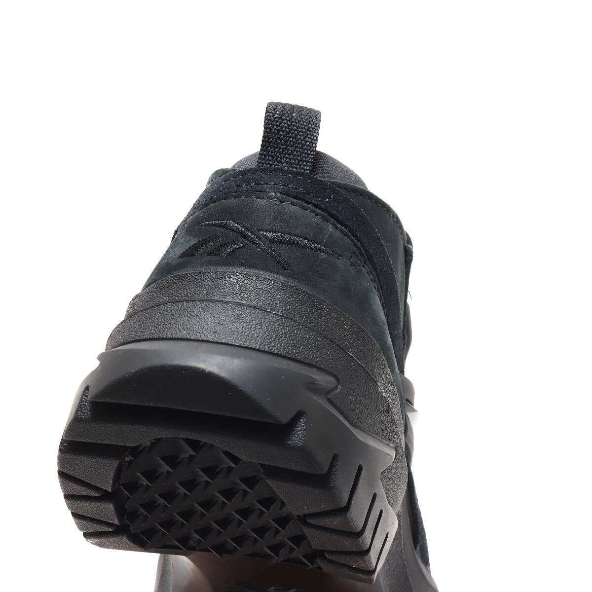 Reebok CLUB C CARDI V2 COREBLACK/COREBLACK/COREBLACK 22FW-Sの画像