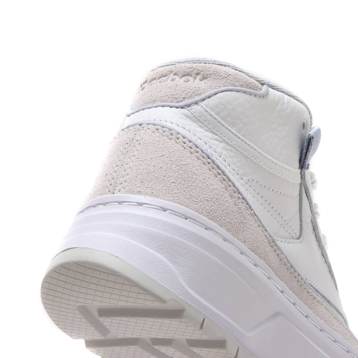 Reebok Club C Geo Mid FOOTWARE WHITE/COLD GRAY/COLD GRAYの画像