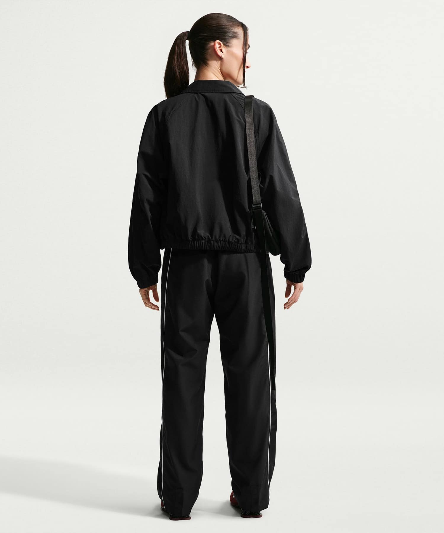 NIKE AS W NSW TRACK PANT MOD BLACKの画像