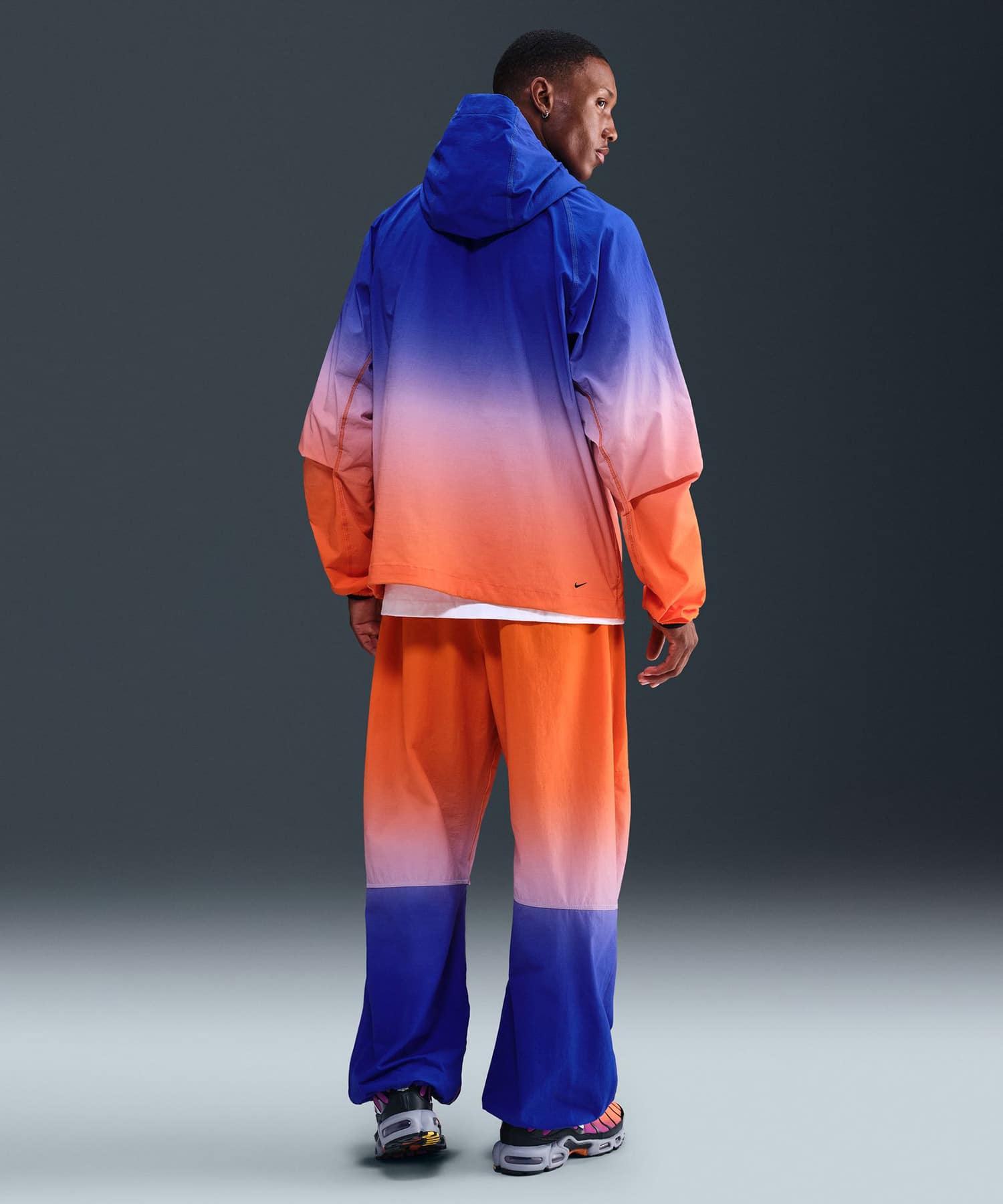NIKE M NRG TCH WVN WR FZ JKT 2 GAME ROYAL/SAFETY ORANGEの画像