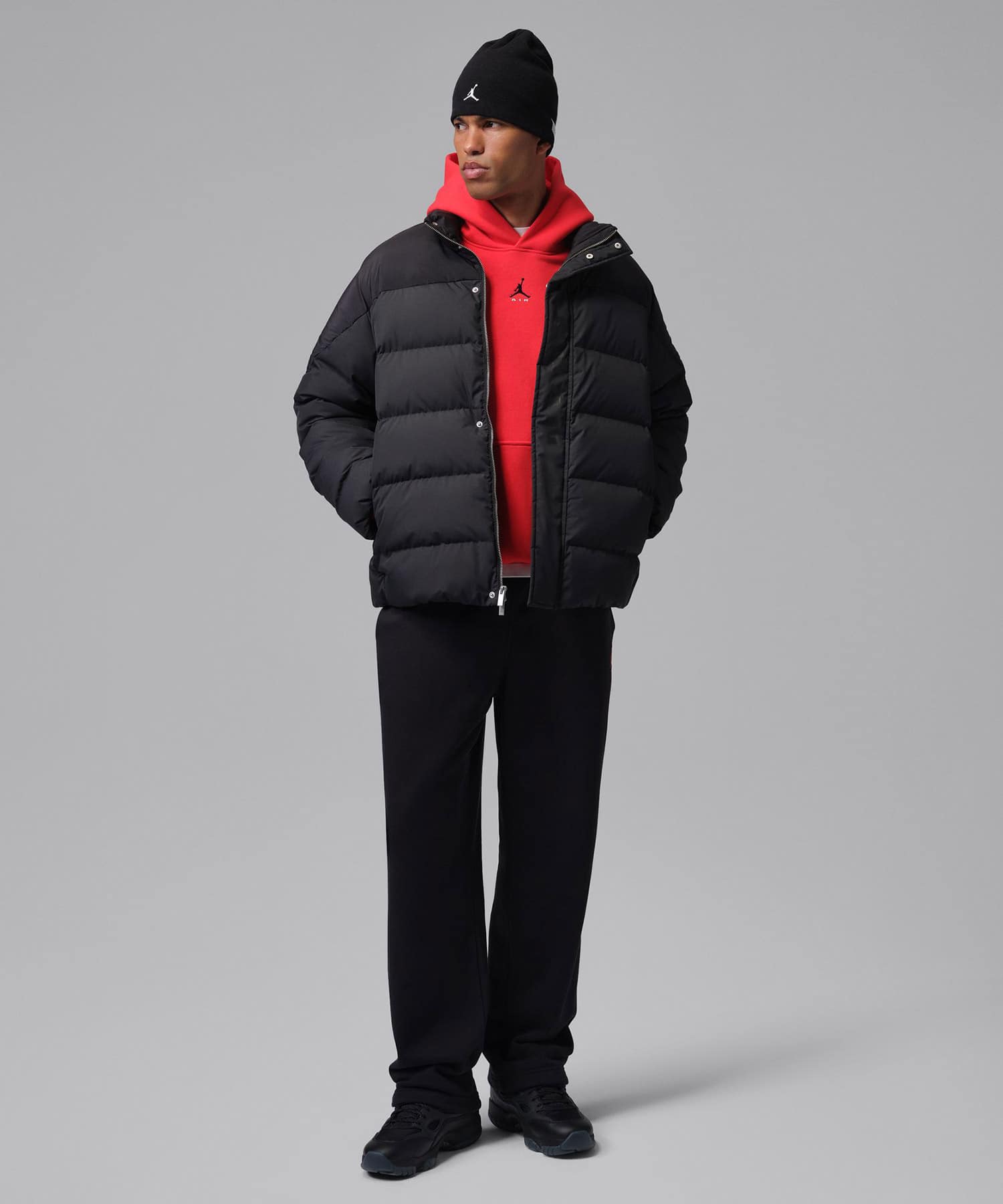 JORDAN BRAND M J FLT DOWN PUFFER BLACKの画像