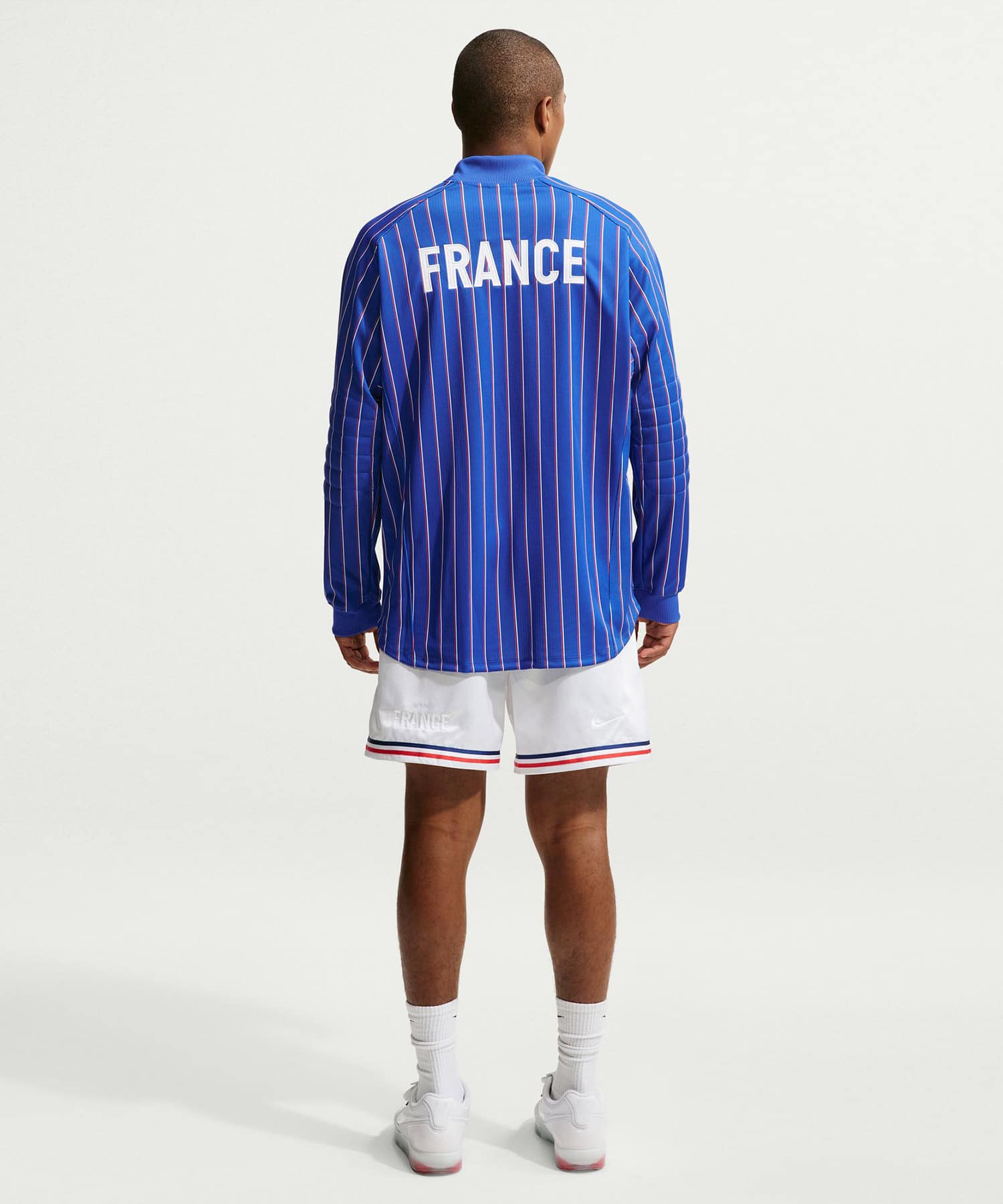 NIKE FFX M NK AU SOCCER SHORT WHITEの画像