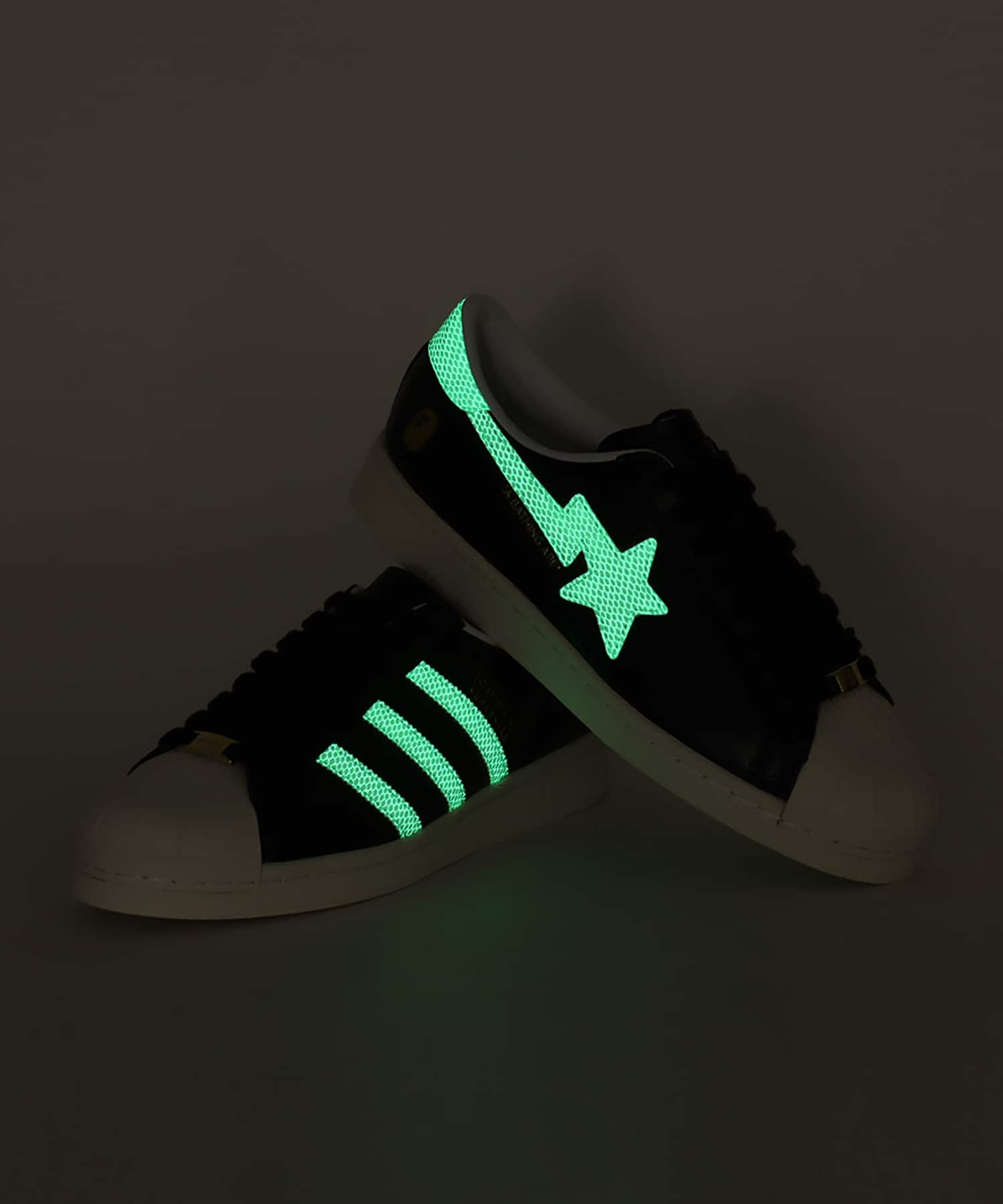 adidas SUPERSTAR VINTAGE BAPE atmos CORE BLACK/FOOT WEAR WHITE/OFF WHITEの画像