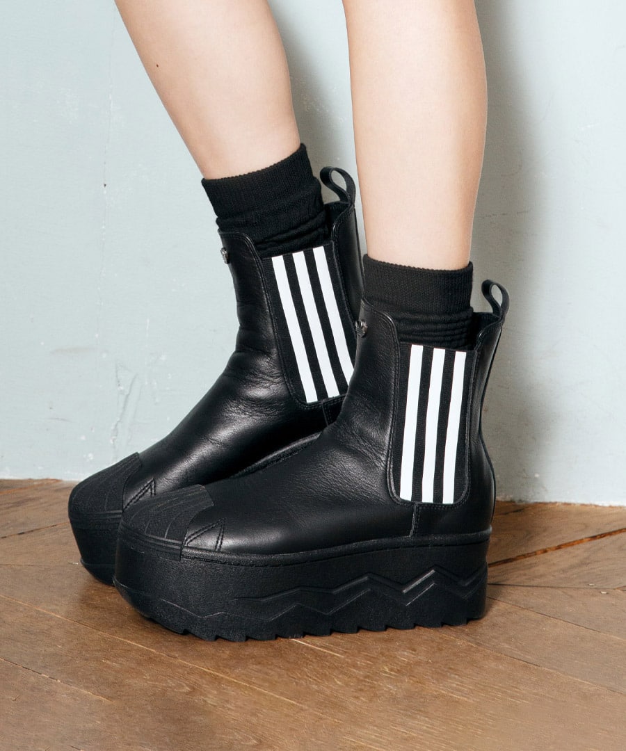 adidas SSTR PLATFORM BOOTS atmos pink CBLACK/FTWWHT/CREWHTの画像