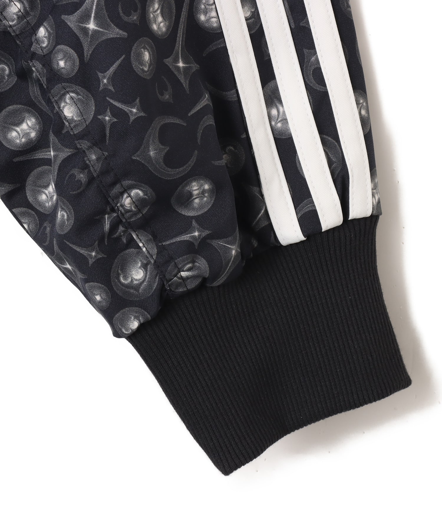 adidas THUG CLUB SUPERSTAR JACKET ブラック/ホワイトの画像