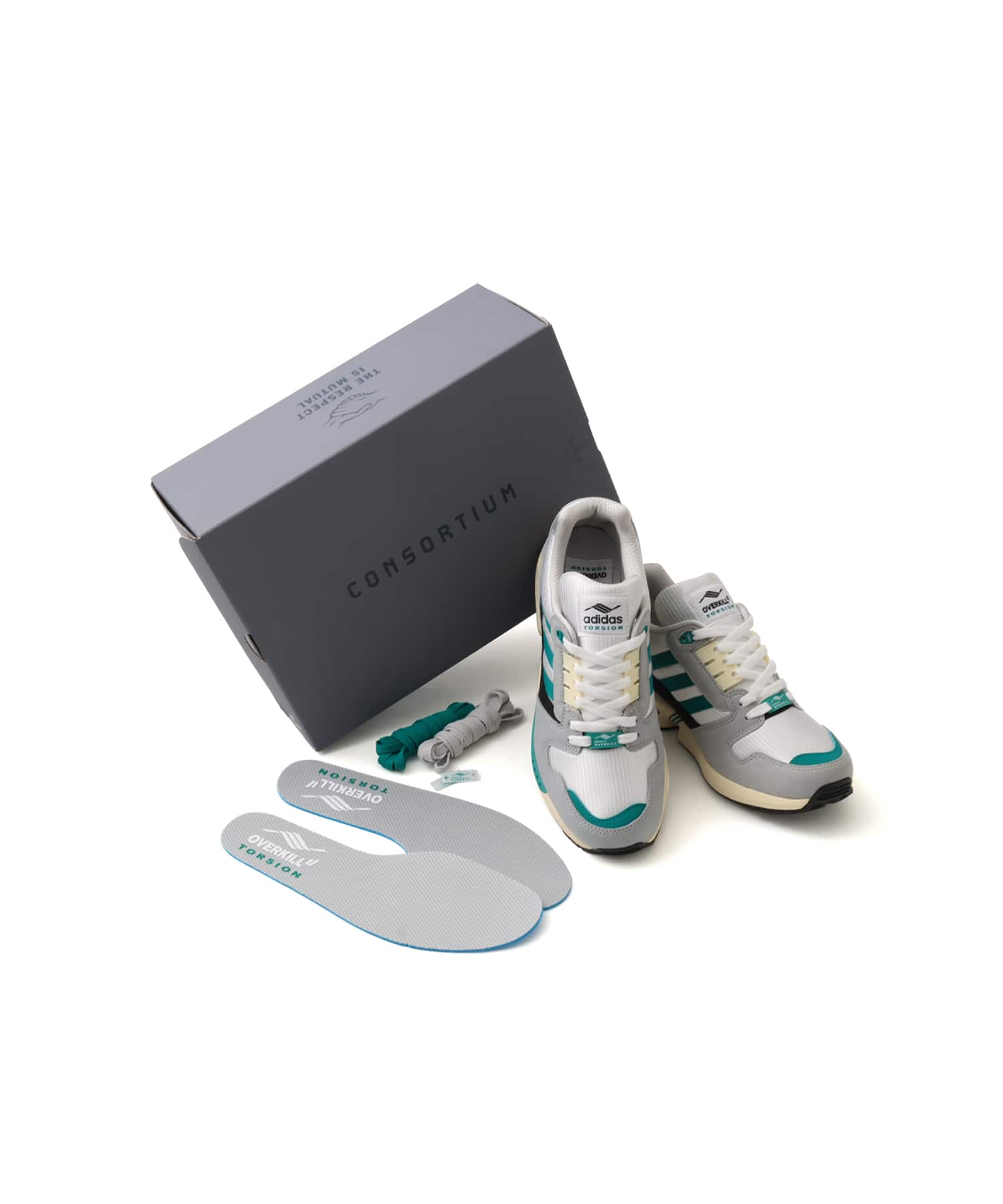adidas ZX8000 OVERKILL MIS FTWWHT/ONIX/EQTGRNの画像