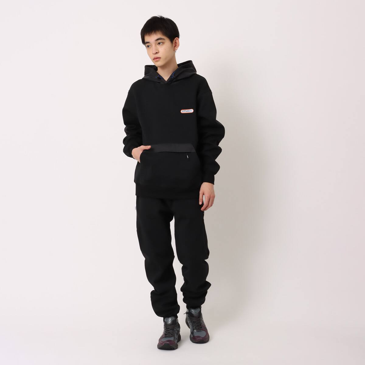 atmos Cardboard Knit Pants BLACKの画像