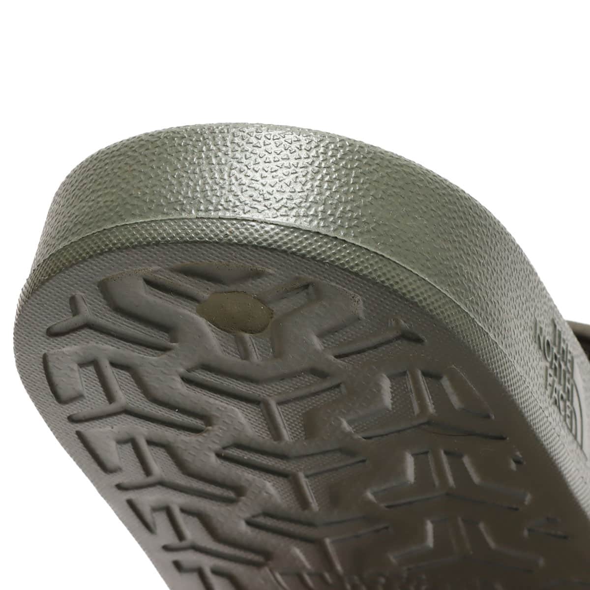 THE NORTH FACE BASE CAMP SLIDE III ミリタリーオリーブカモプリント 23SS-Iの画像