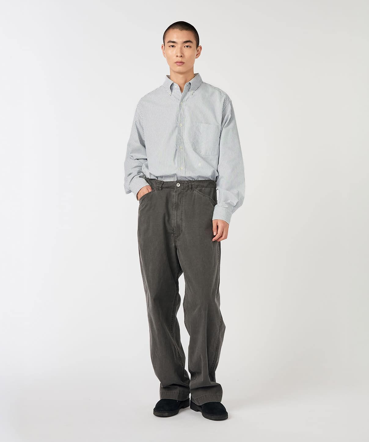 nanamica Button Down Stripe Wind Shirt Navyの画像