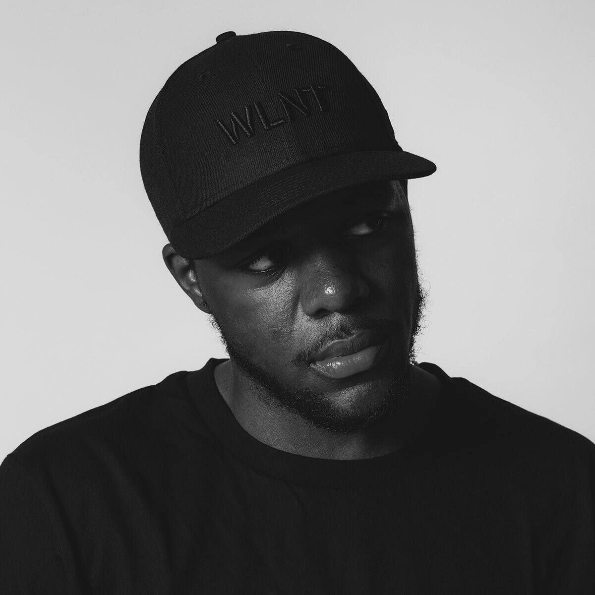 UBIQ WLNT NEW ERA BLACK 22FA-Iの画像