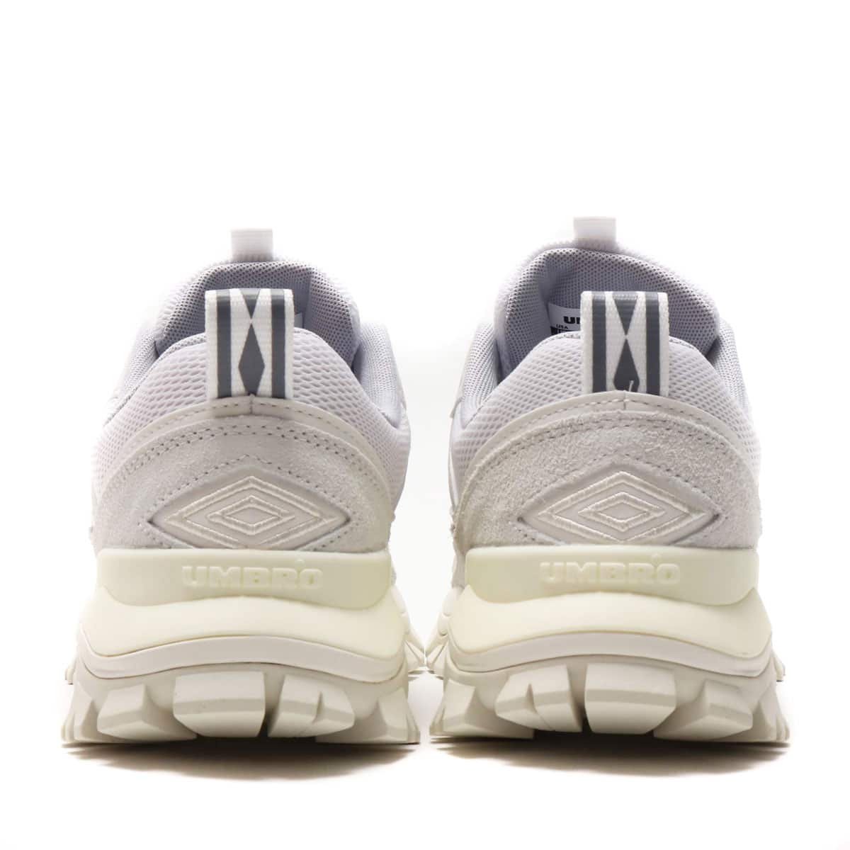 UMBRO BUMPY WHITE 19FA-Sの画像