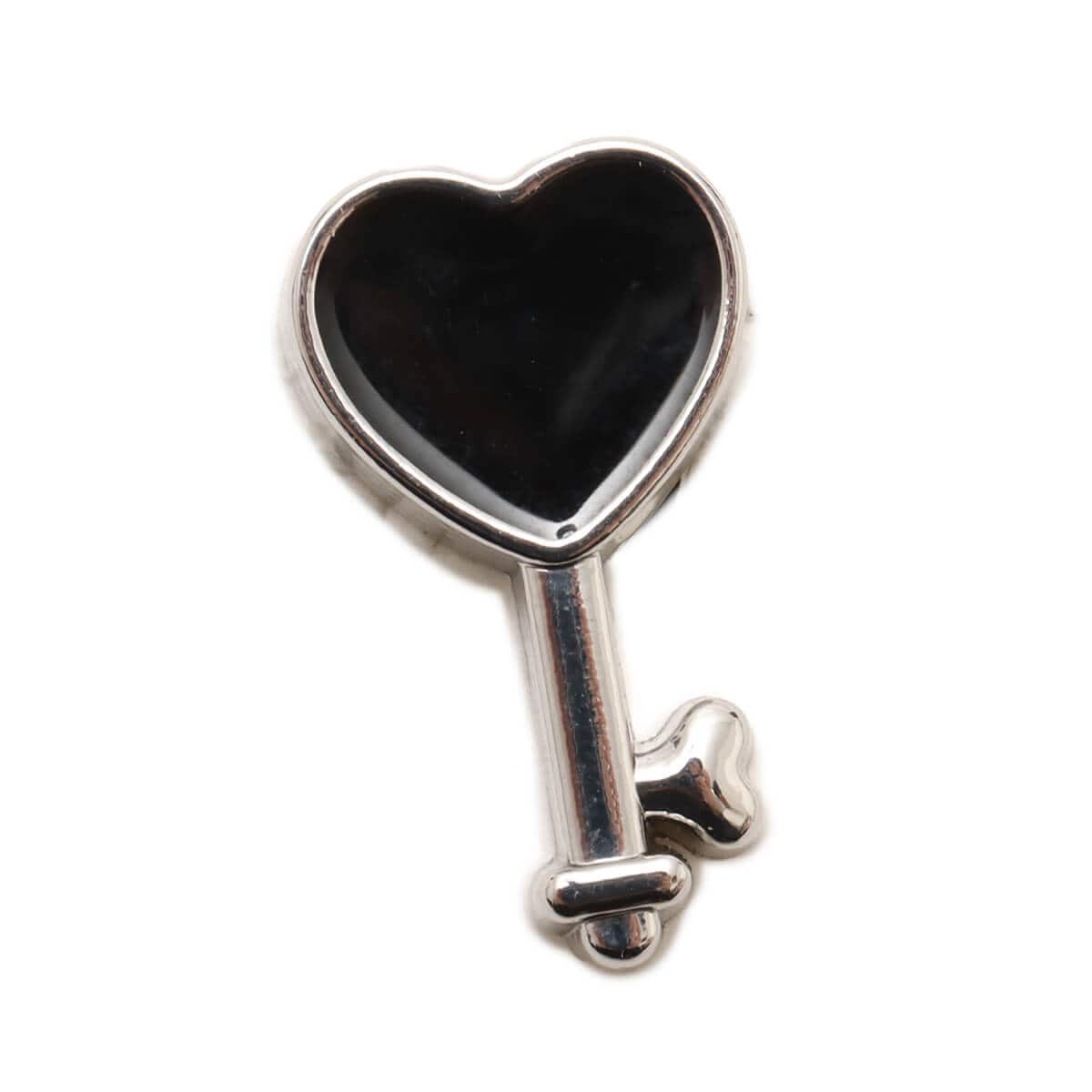 crocs Silver and Black Heart Key MULTI のメイン画像