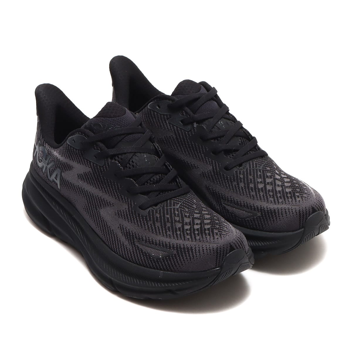 ホカオネオネ HOKA ONE ONE CLIFTON 9