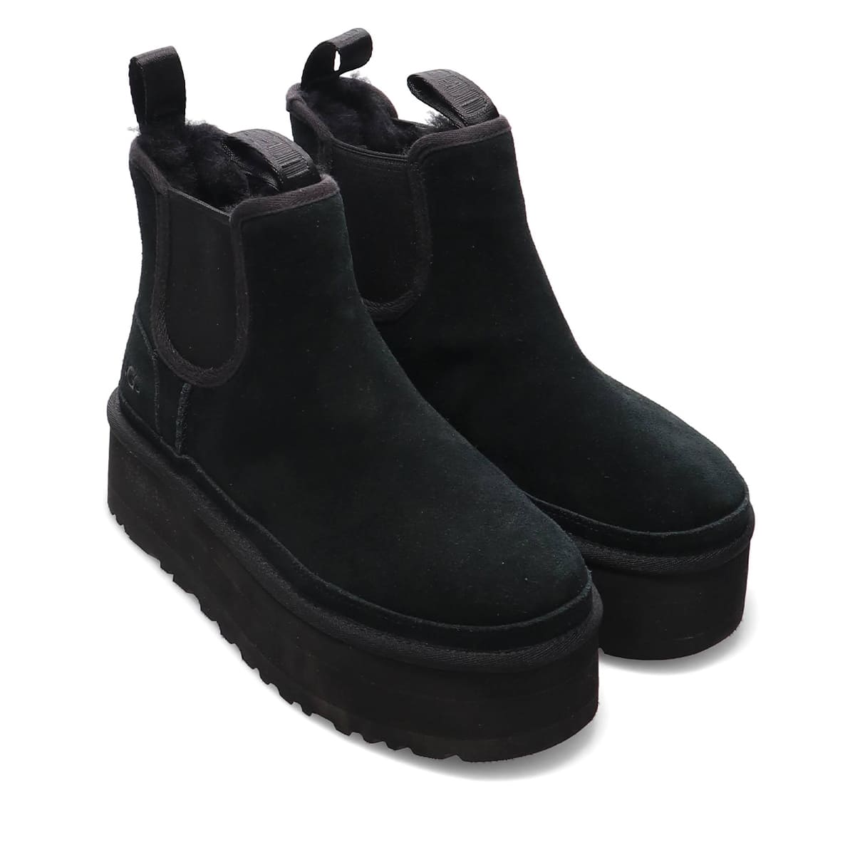 UGG W NEUMEL PLATFORM CHELSEA BLACK 23FW-I