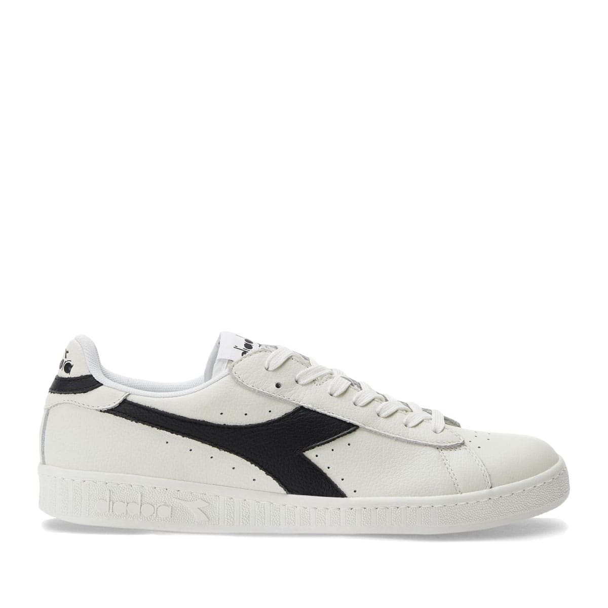 diadora GAME L LOW WHITE/BLACK 20FA-I|atmos（アトモス） 公式オンラインストア