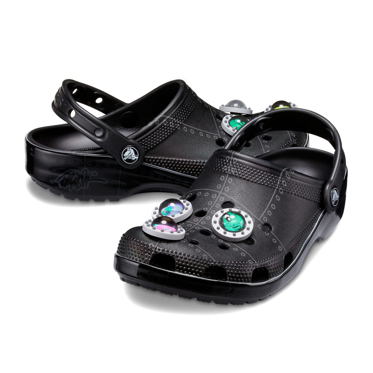 crocs Classic Crocs x Ron English Area 54 Clog Black 23SS-S