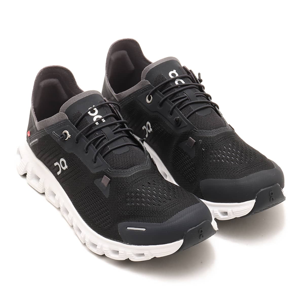 On Cloud 6 Coast M Black | Whiteのメイン画像