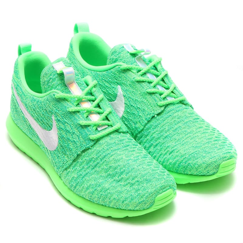 nike green roshe