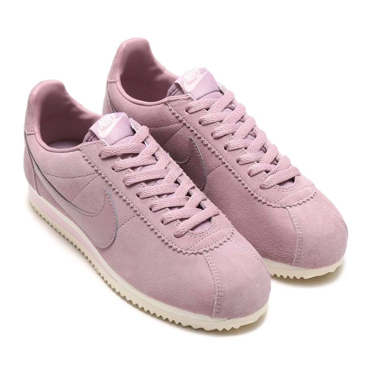 nike wmns classic cortez suede