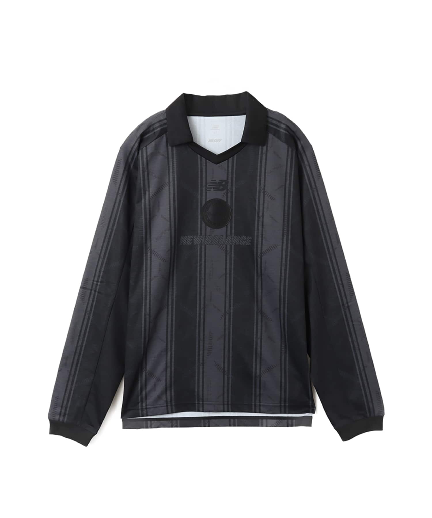 New Balance GRAPHIC POLO LONG SLEEVE SHIRTS ブラックのメイン画像