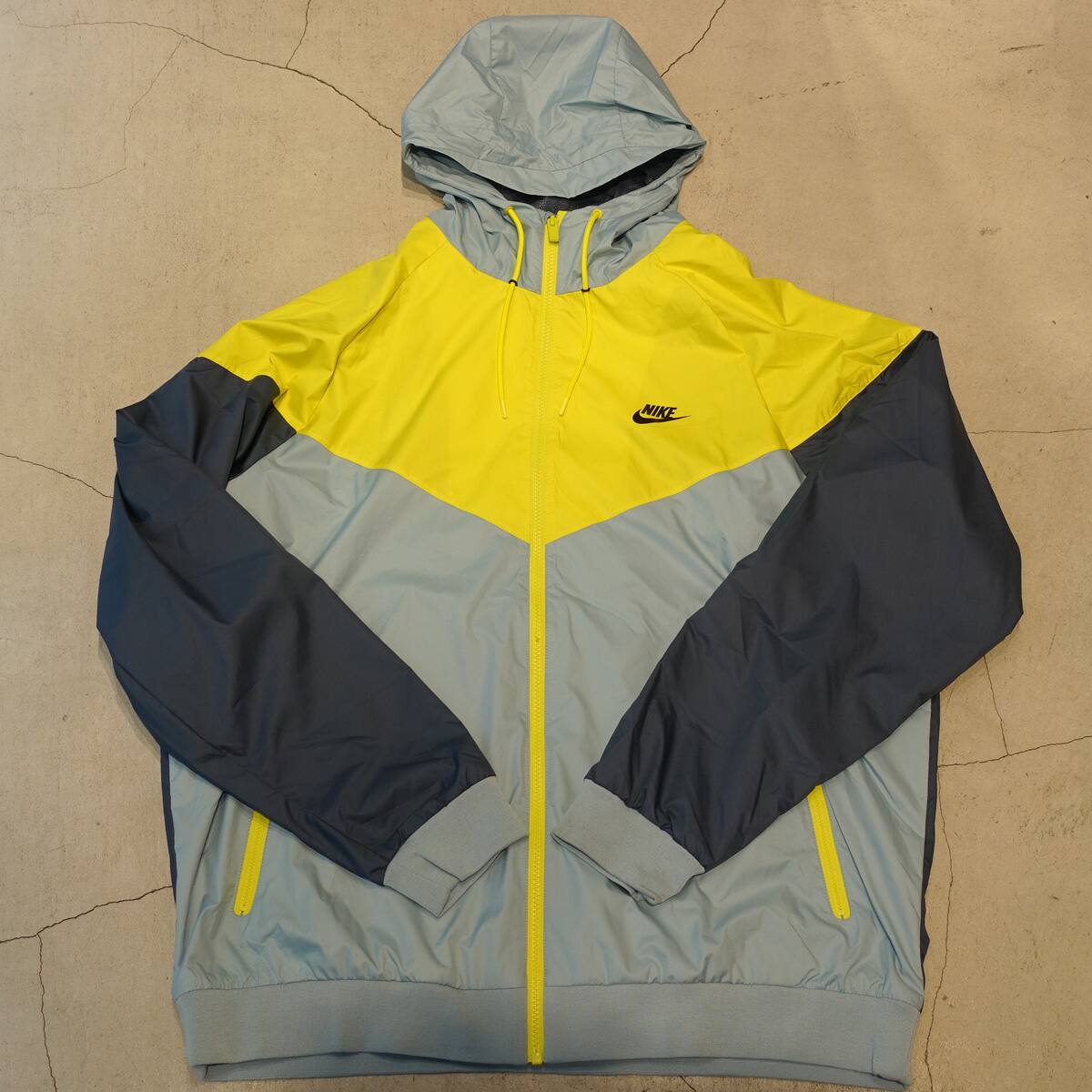 nike nylon hoodie