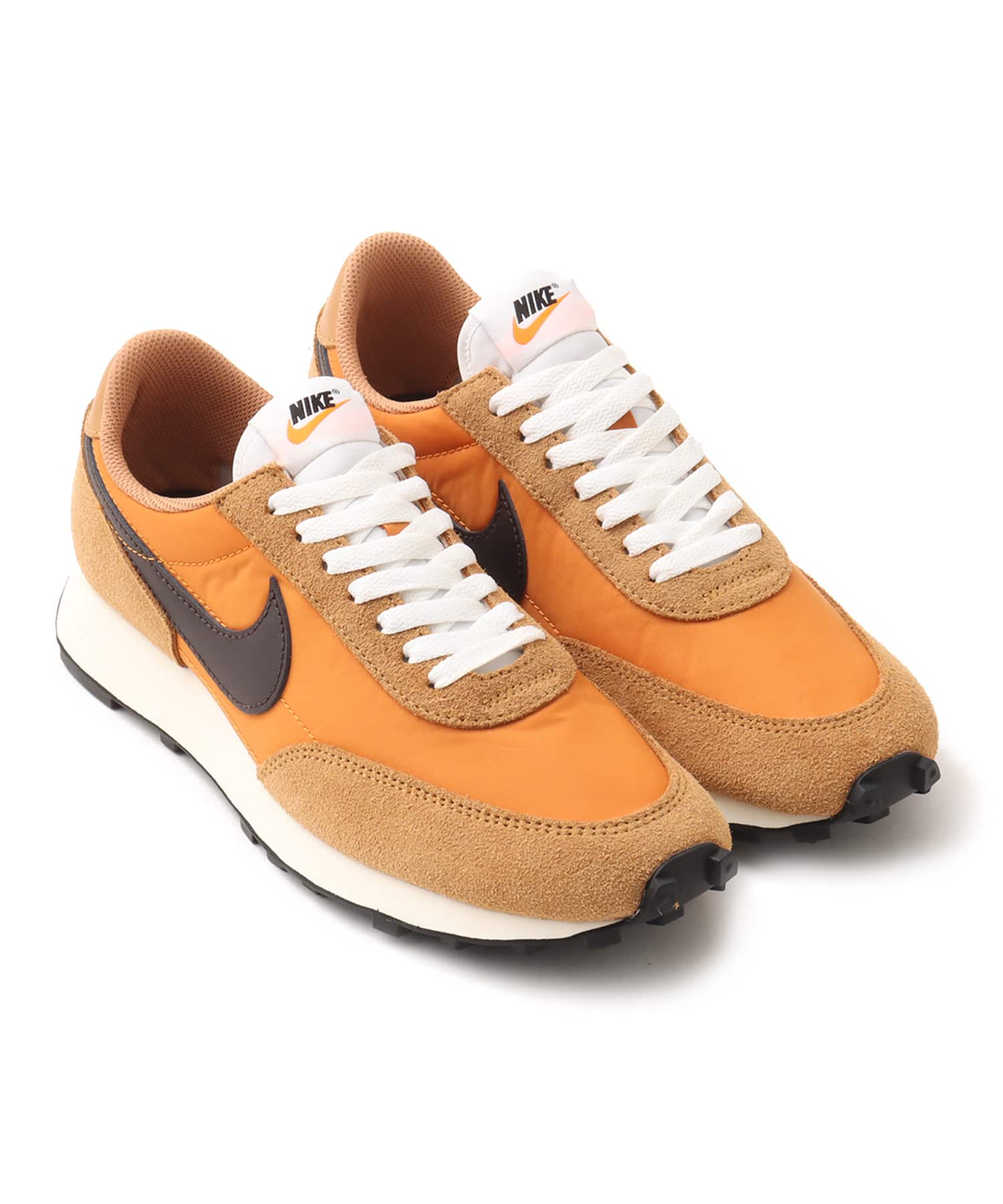 NIKE DBREAK SP FLAX/VELVET BROWN-MONARCH-WHITEのメイン画像