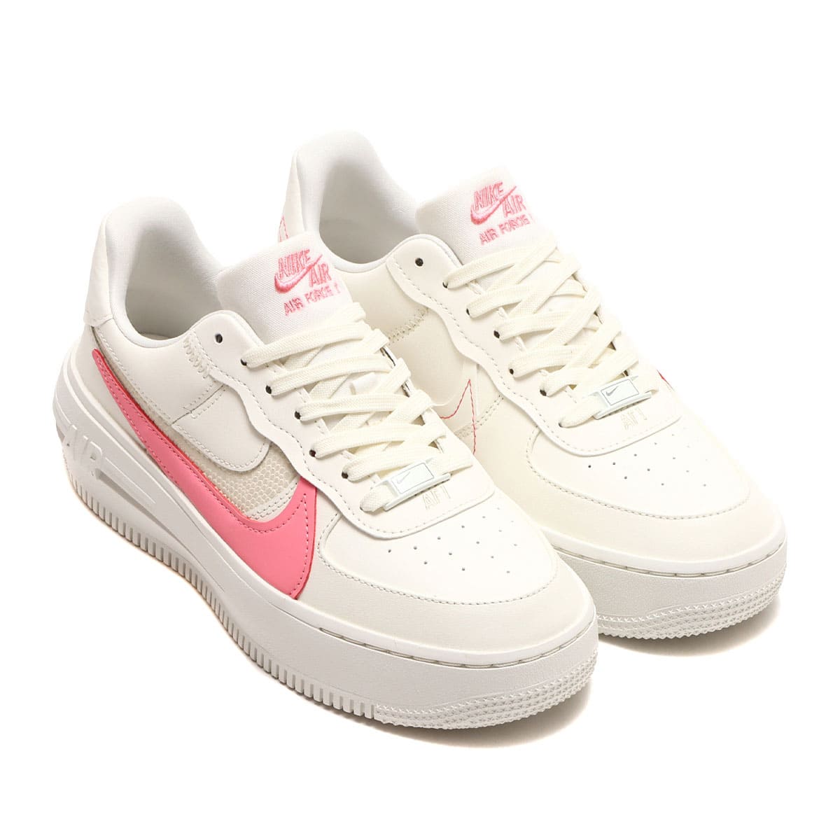 Nike WMNS Air Force 1 PLT.AF.ORM - Sail / Coral Chalk / Coconut