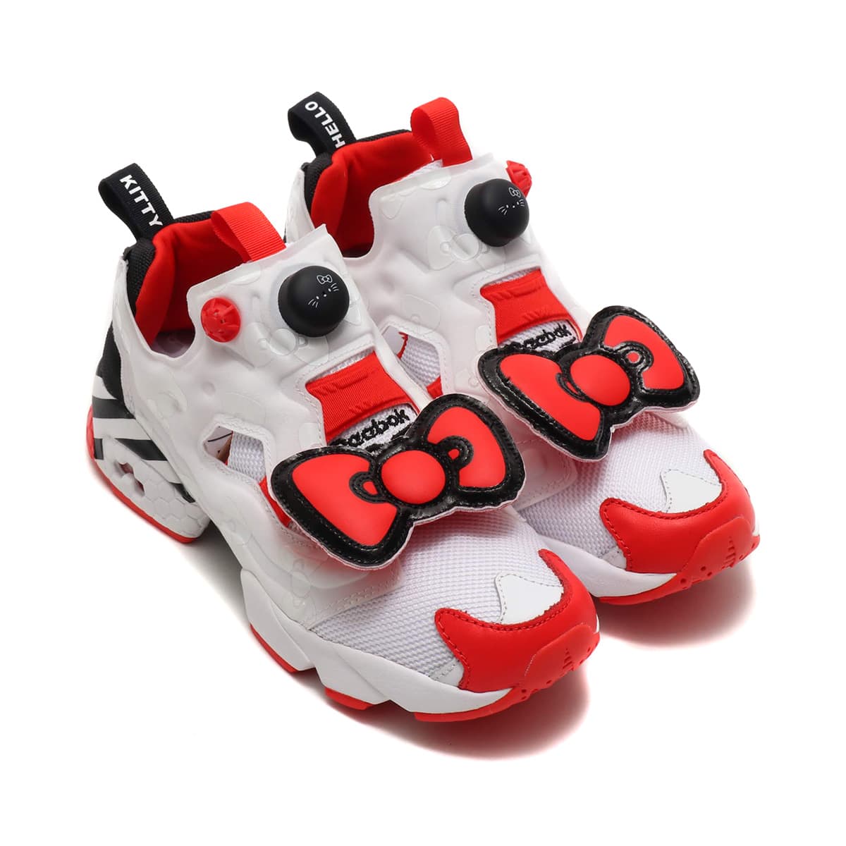 レディース美品 Reebok x Hello Kitty  スニーカー 2835