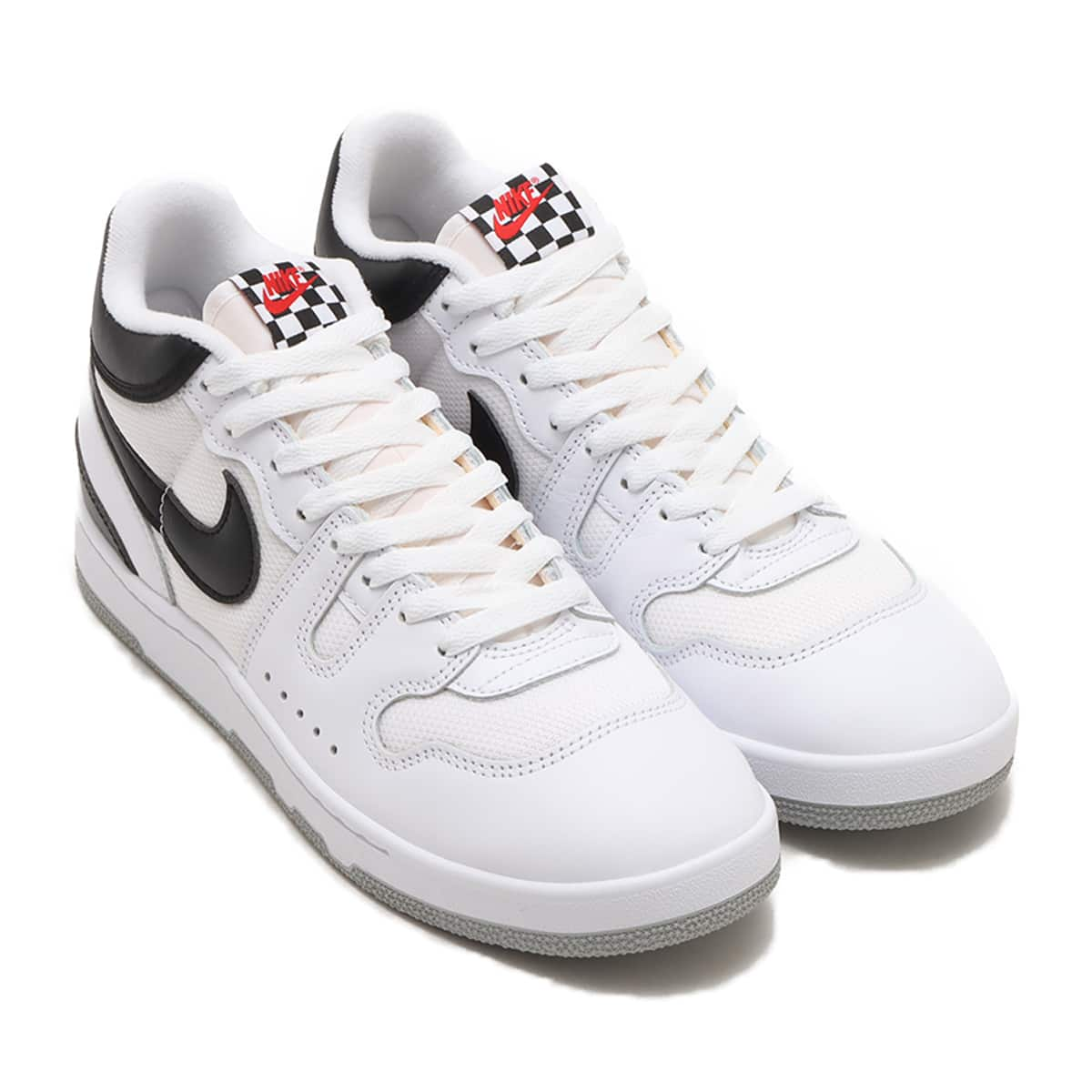 ファッションNIKE ATTACK QS SP FB8938 101 新品 - 靴