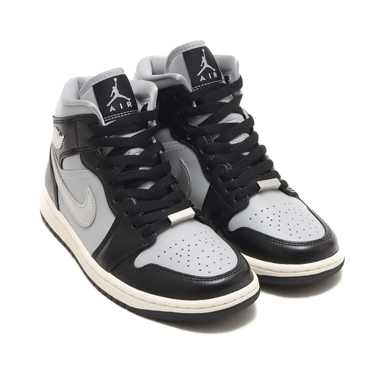 JORDAN BRAND WMNS AIR JORDAN MID SE BLACK/METALLIC SILVER-LT SMOKE  GREY-SAIL 23HO-I