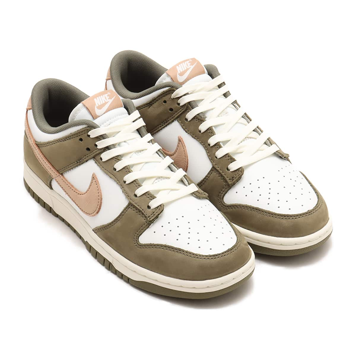 NIKE DUNK LOW RETRO PRM MEDIUM OLIVE/HEMP-SUMMIT WHITE-SAIL |atmos（アトモス）  公式オンラインストア