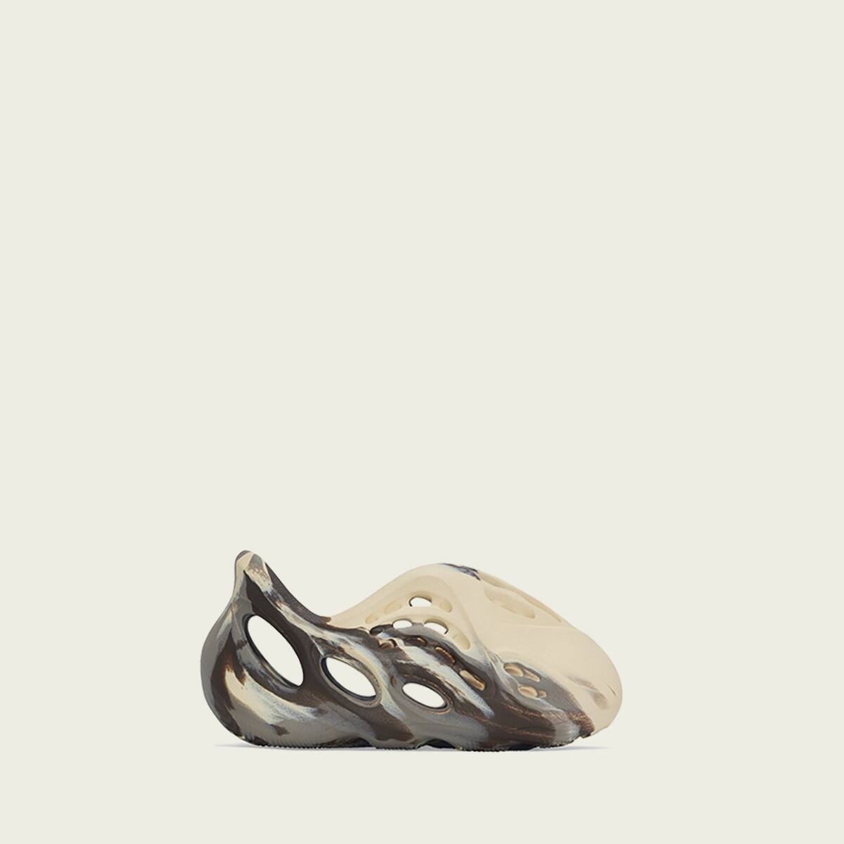 adidas FOAM RUNNER INFANTS "MX CREAM CLAY" CREAM CLAY/CREAM CLAY/CREAM CLAY 21FW-Sのメイン画像