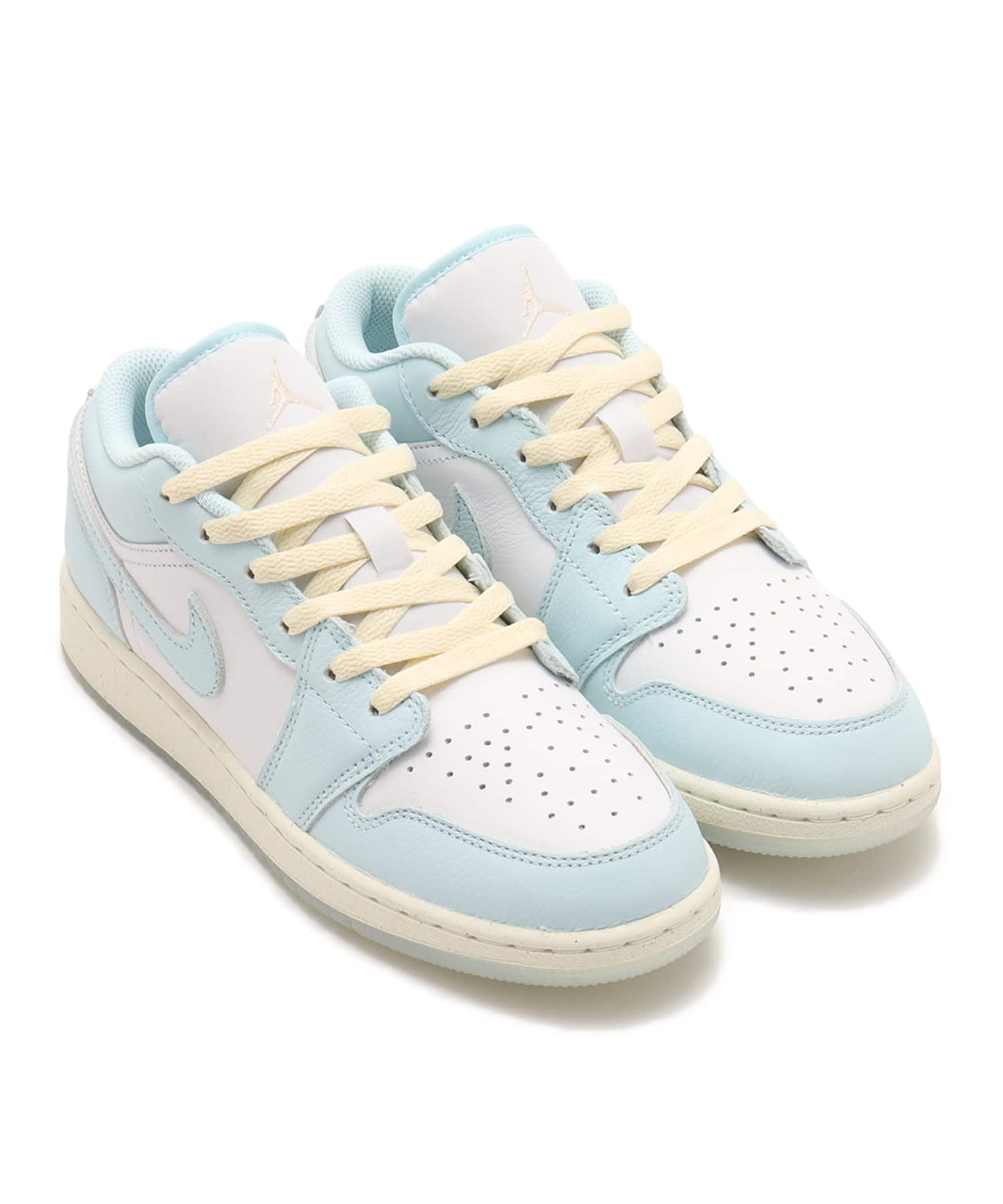 JORDAN BRAND AIR JORDAN 1 LOW SE (GS) GLACIER BLUE/SEA GLASS-SUMMIT WHITEのメイン画像