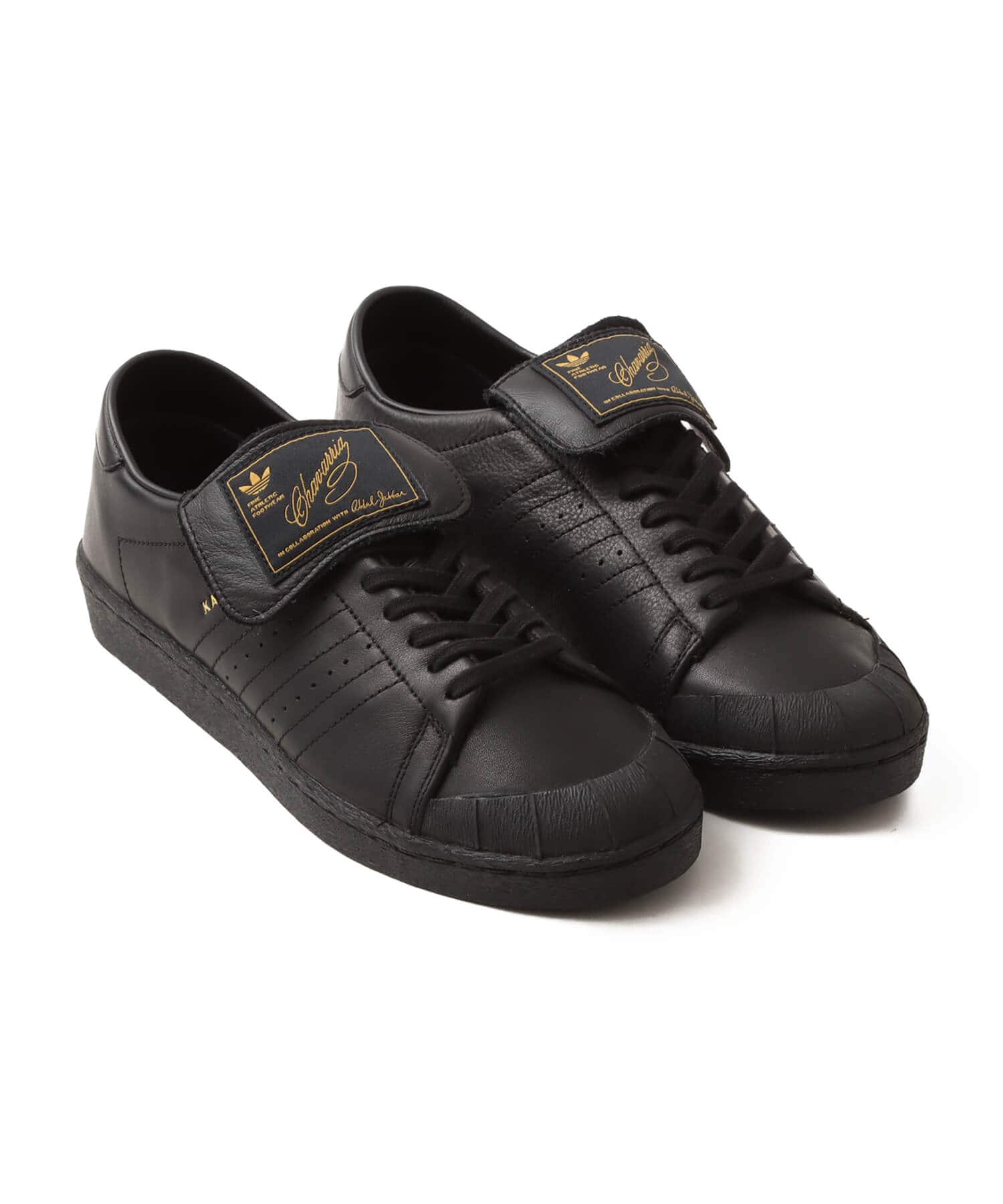 adidas CHAVARRIA JABBAR LOW CBLACK/CBLACK/GOLDMTのメイン画像
