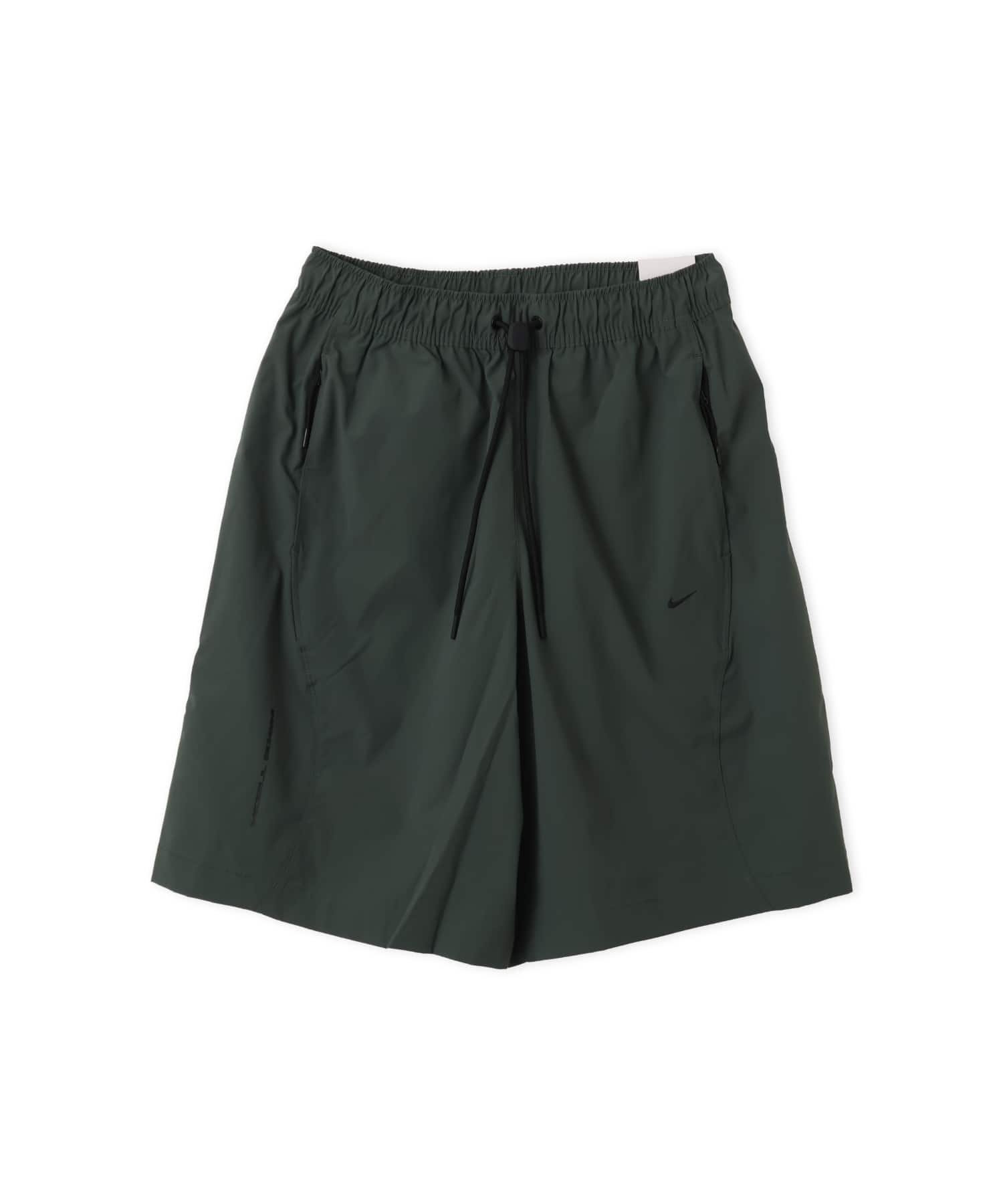 NIKE AS M NK UV TECH HELIOS SUN SHORT GREENのメイン画像